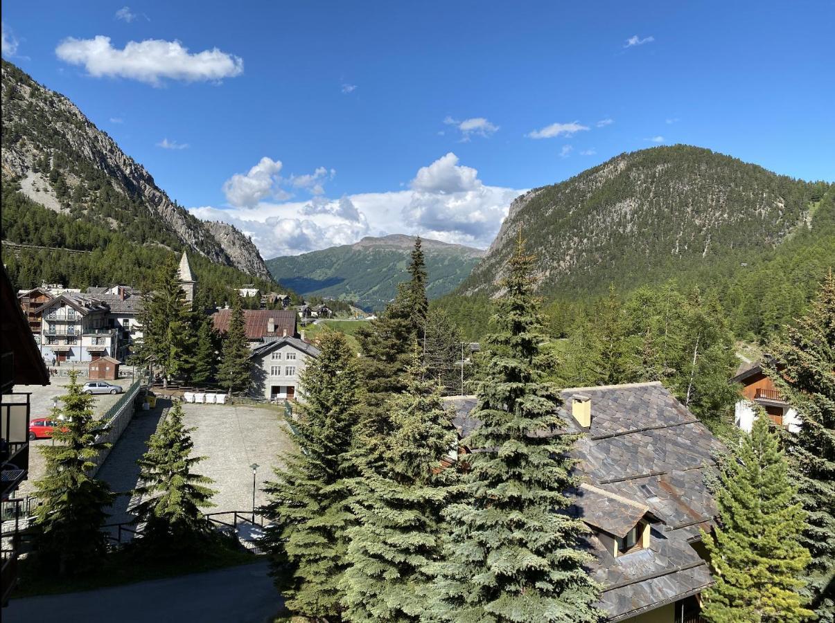 Chalet Della Luna Claviere Exterior photo